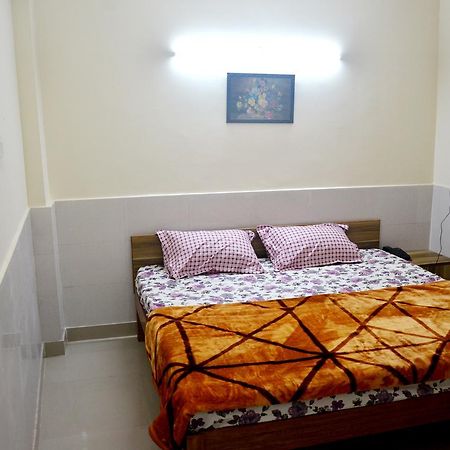 Shiv Shakti Guest House Велика Нойда Екстер'єр фото
